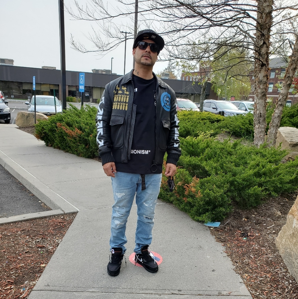 Sold On Ebay 11/30/2021π¨π¨ LIKE NEW (NO DAMAGE!!!!) OFF-WHITE LEATHER JACKET - Picture 7 of 10